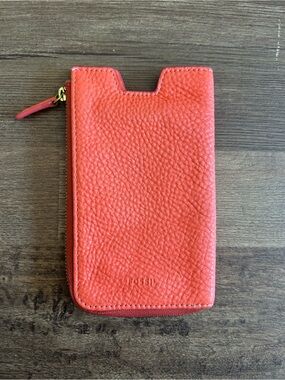 Fossil Coral Pebbled Leather Zip Phone Wallet RFID